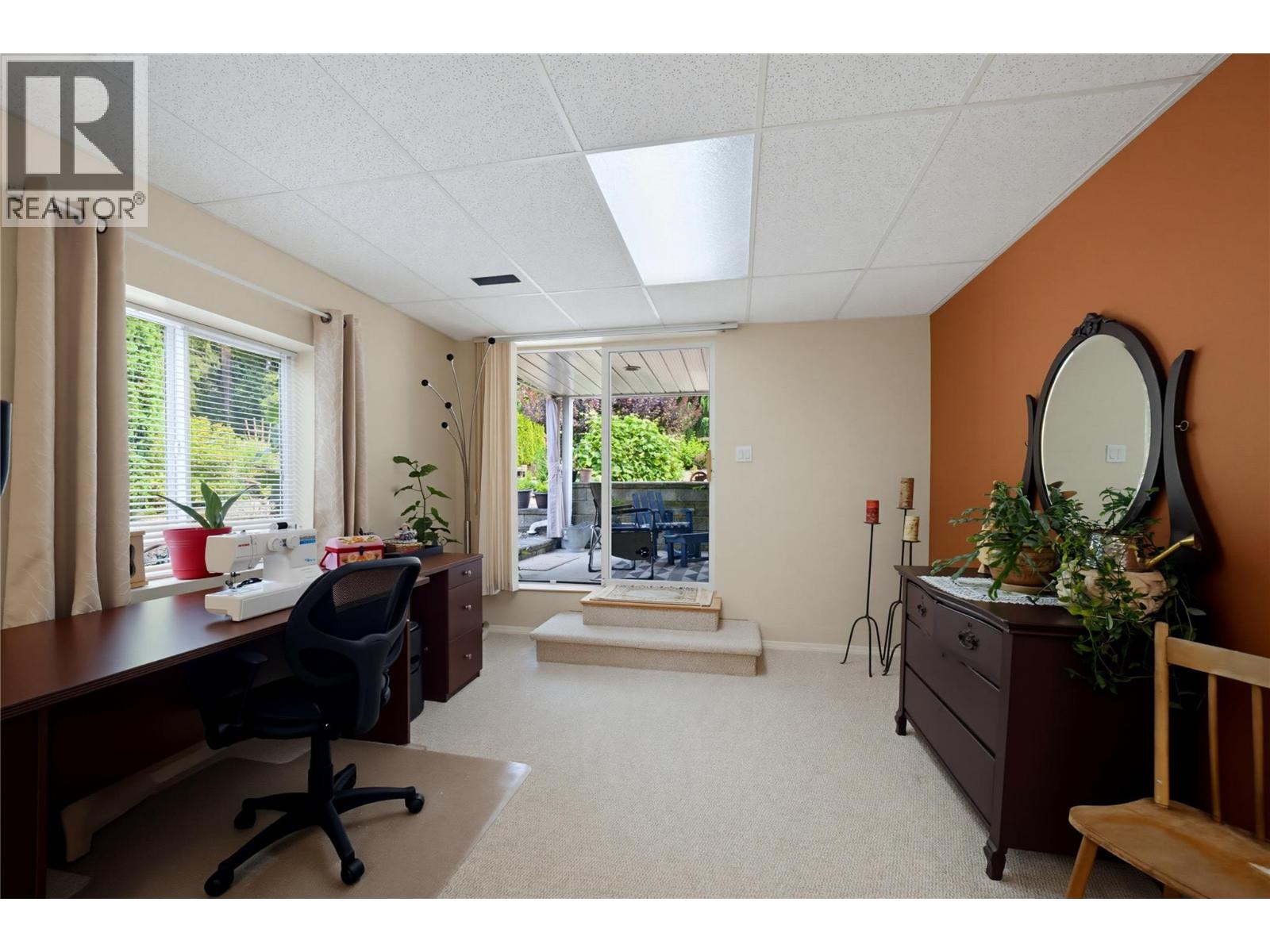 2866 Hilltop Road - Image 29