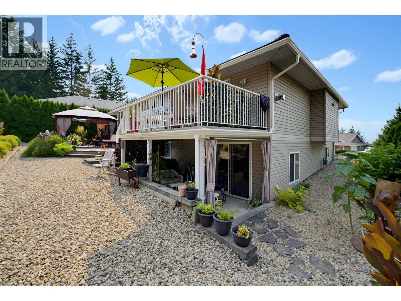 2866 Hilltop Road - 41