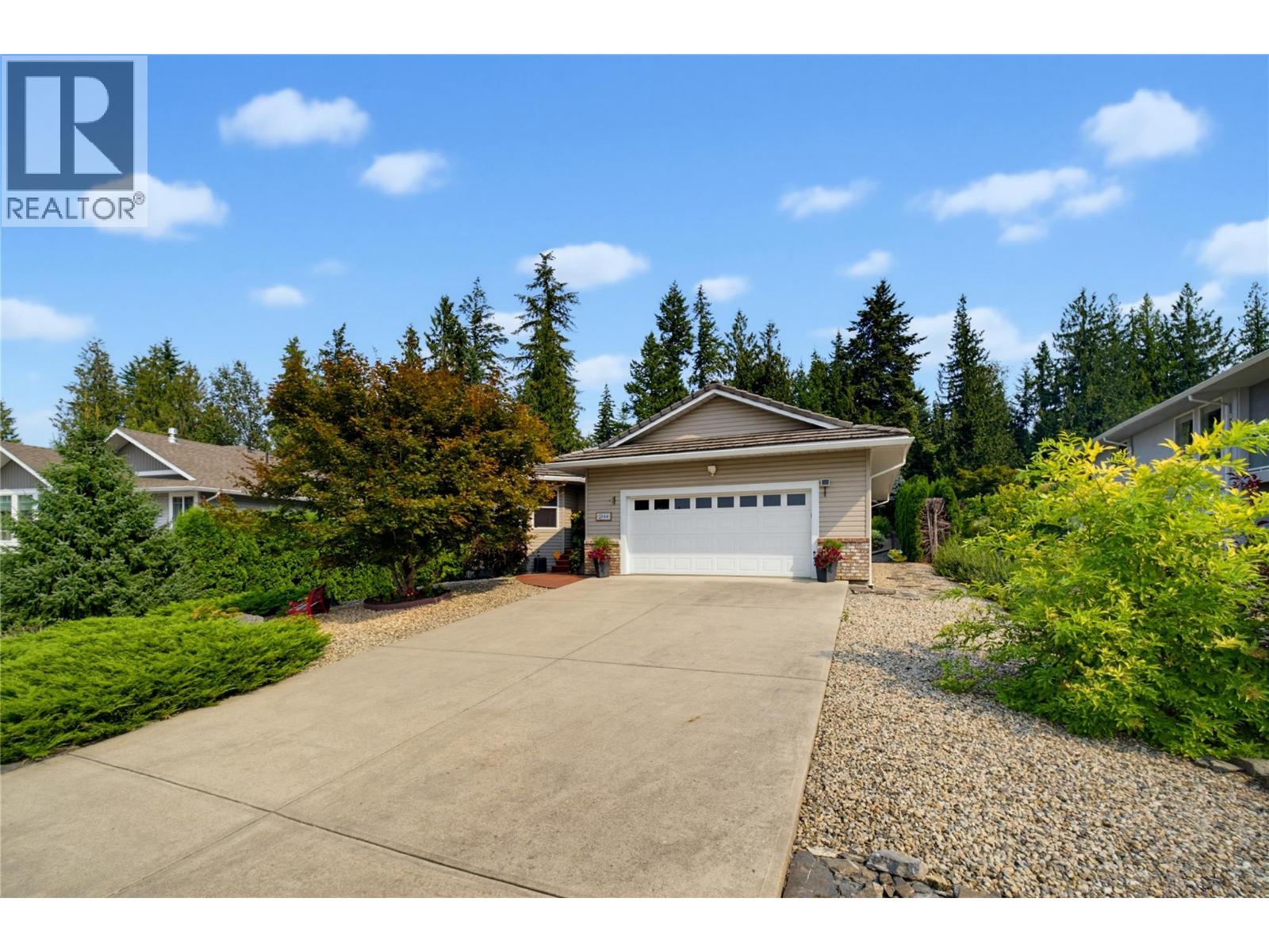 2866 Hilltop Road - 54