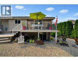 2866 Hilltop Road, Blind Bay, BC V0E2W0 Photo 32