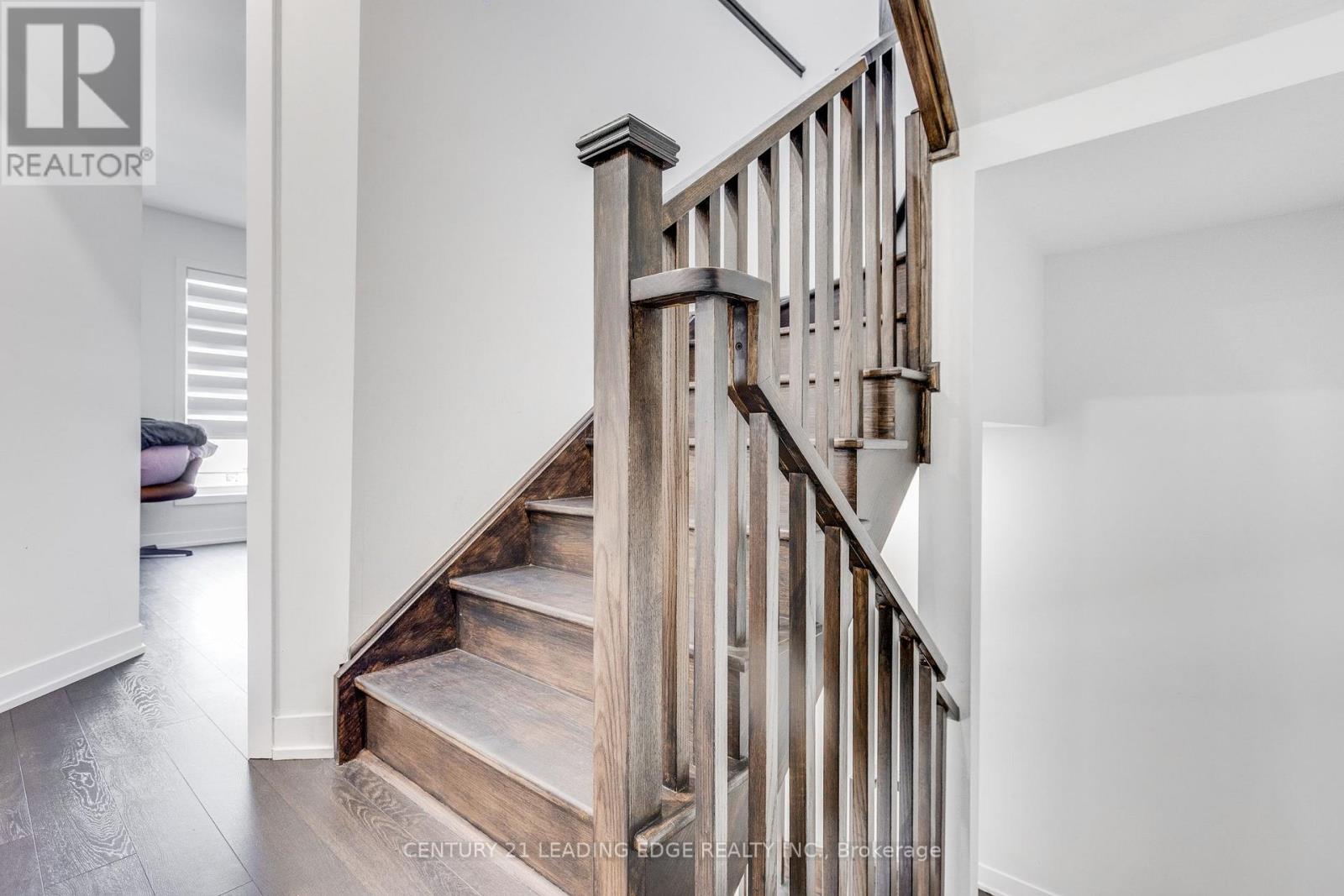 #805 1865 PICKERING PARKWAY - 24