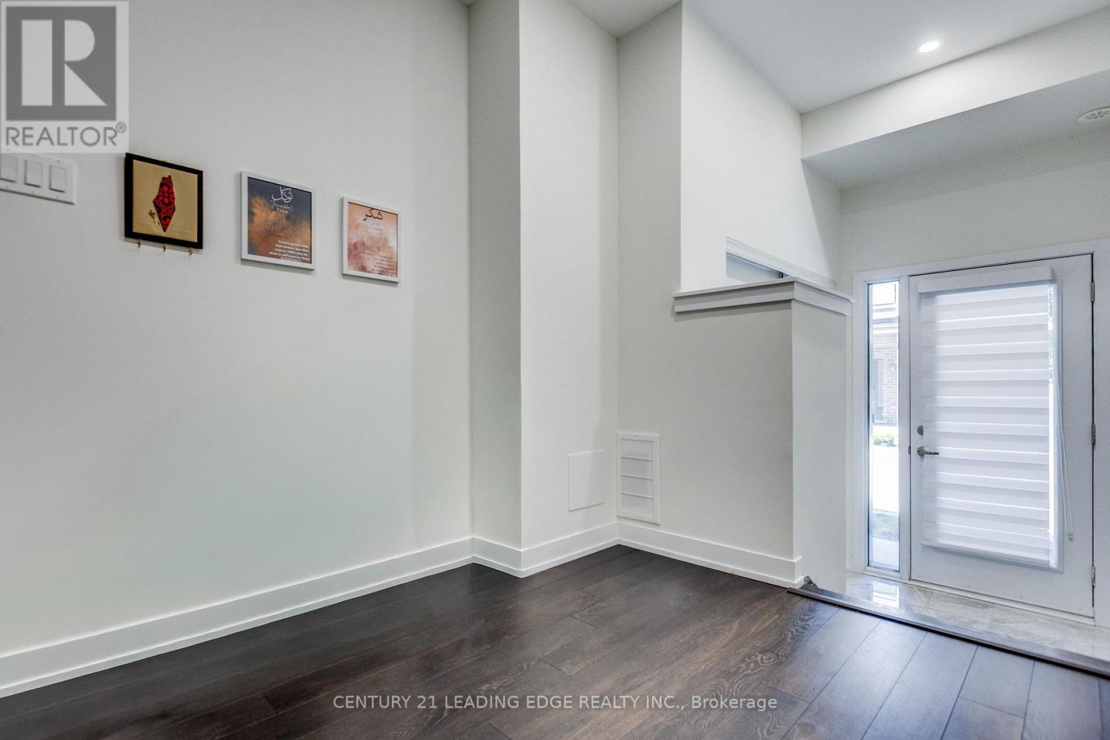 #805 1865 PICKERING PARKWAY - 6