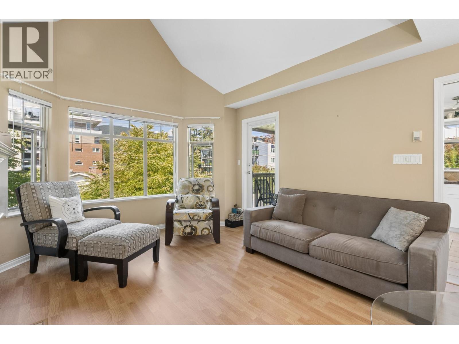 505 2059 CHESTERFIELD AVENUE, North Vancouver — photo 5