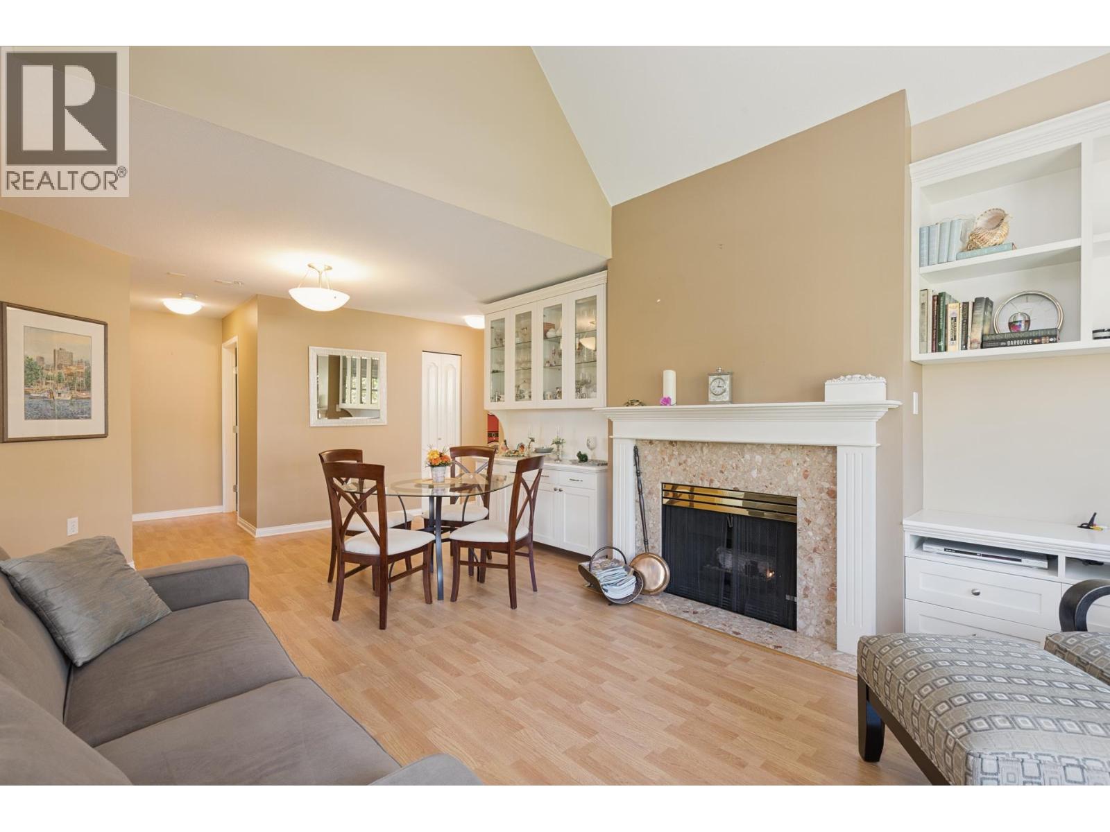 505 2059 CHESTERFIELD AVENUE, North Vancouver — photo 6