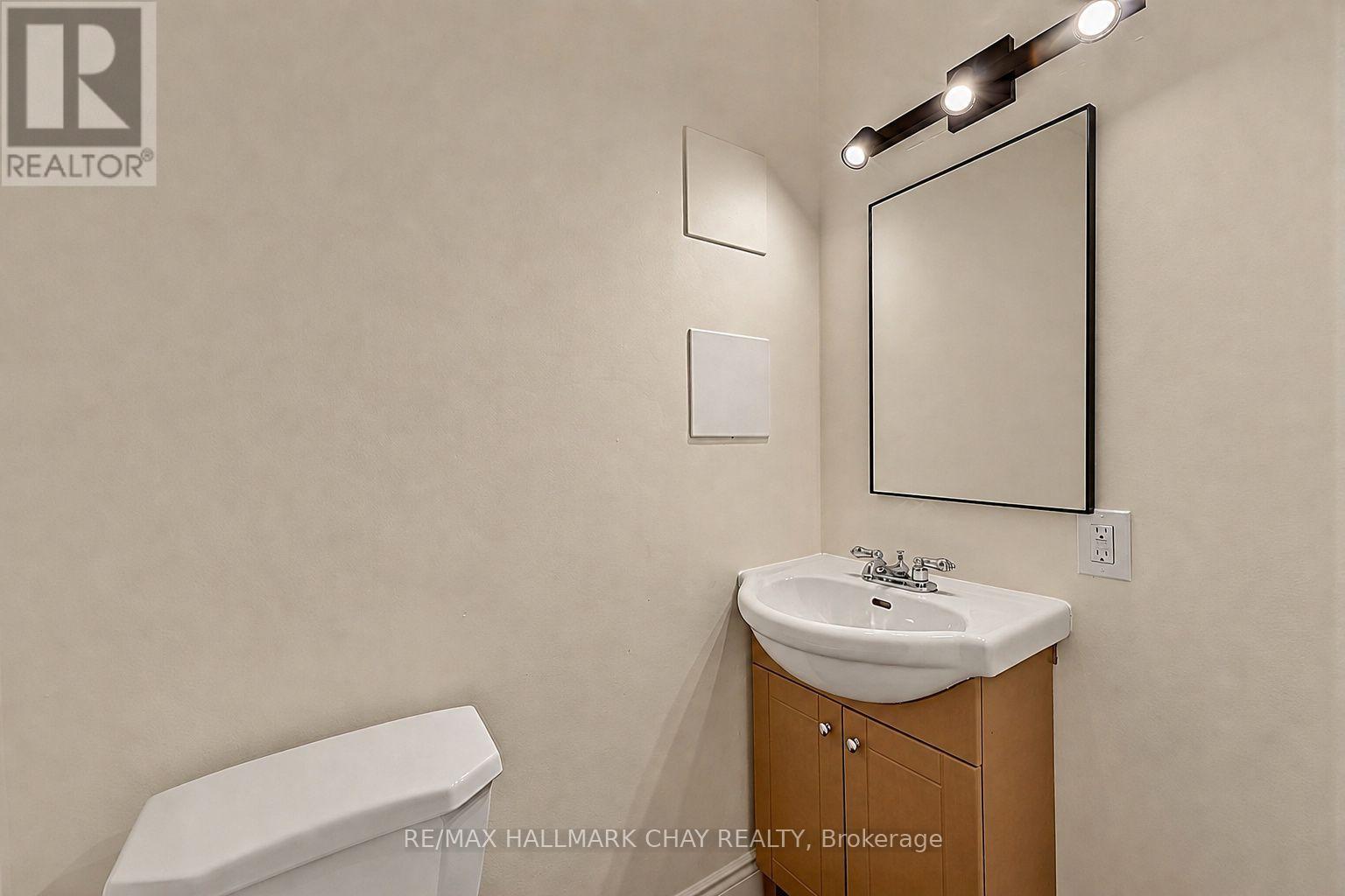 29 PORRITT STREET - 24