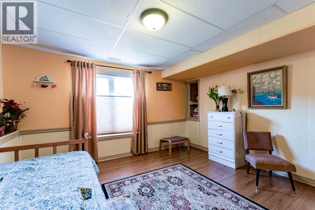 414 Gateway Crescent South - Photo 31