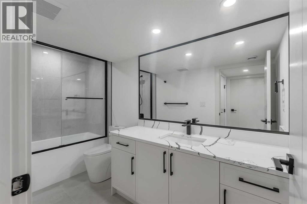 816 Lake Ontario Drive SE - Image 34