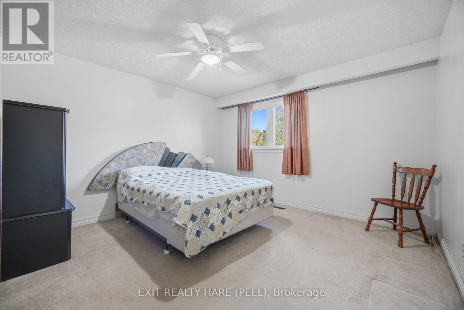 30 THORSBY COURT - 24