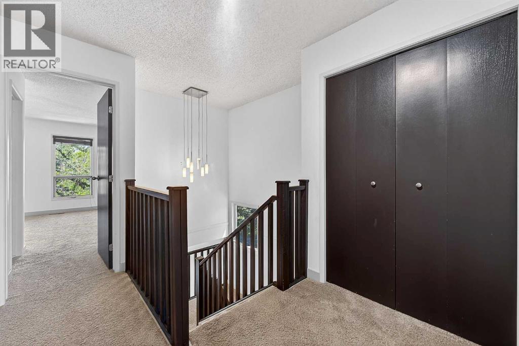 #1 185 Woodridge Drive SW - 31
