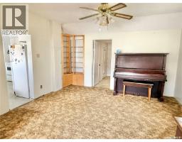 112 1st Street W, Shell Lake, SK S0J2G0 Photo 12