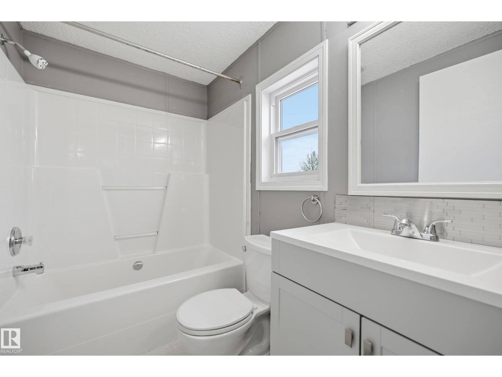 106 SPRINGFIELD Crescent - Photo 24