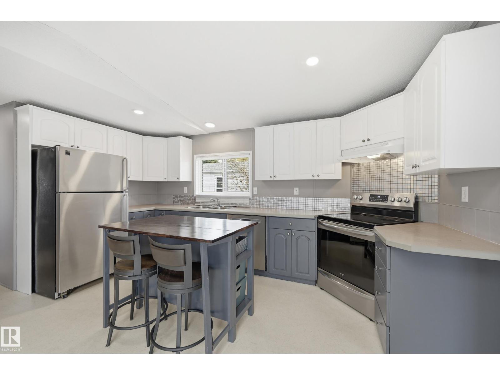 106 SPRINGFIELD Crescent - Photo 10