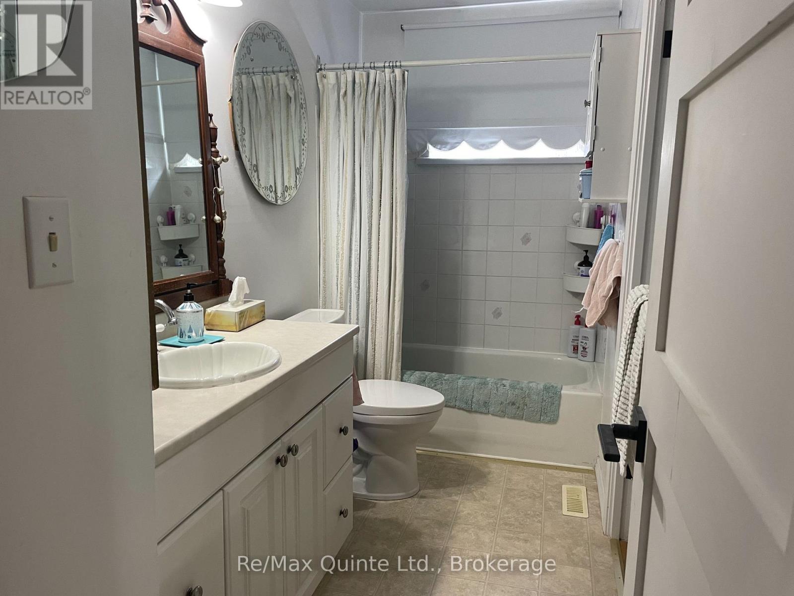10 MCQUADE DRIVE - Image 10