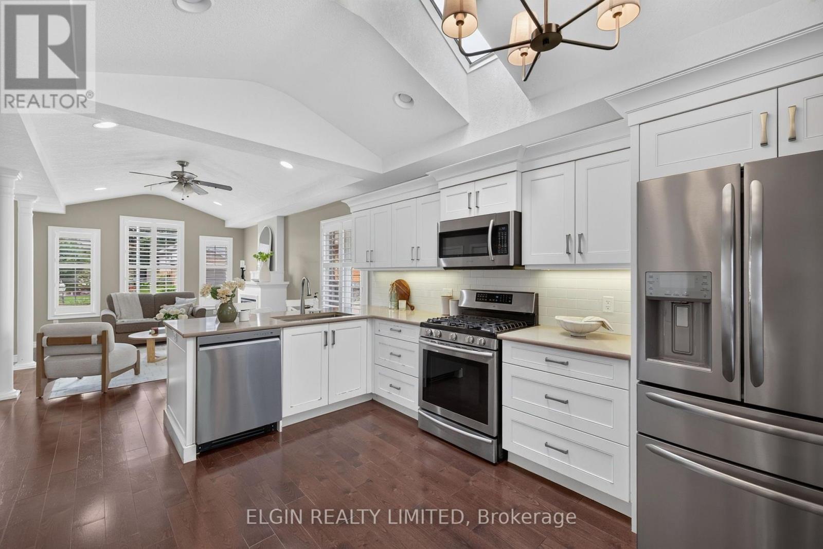 17 STEEPLECHASE COURT - Image 12