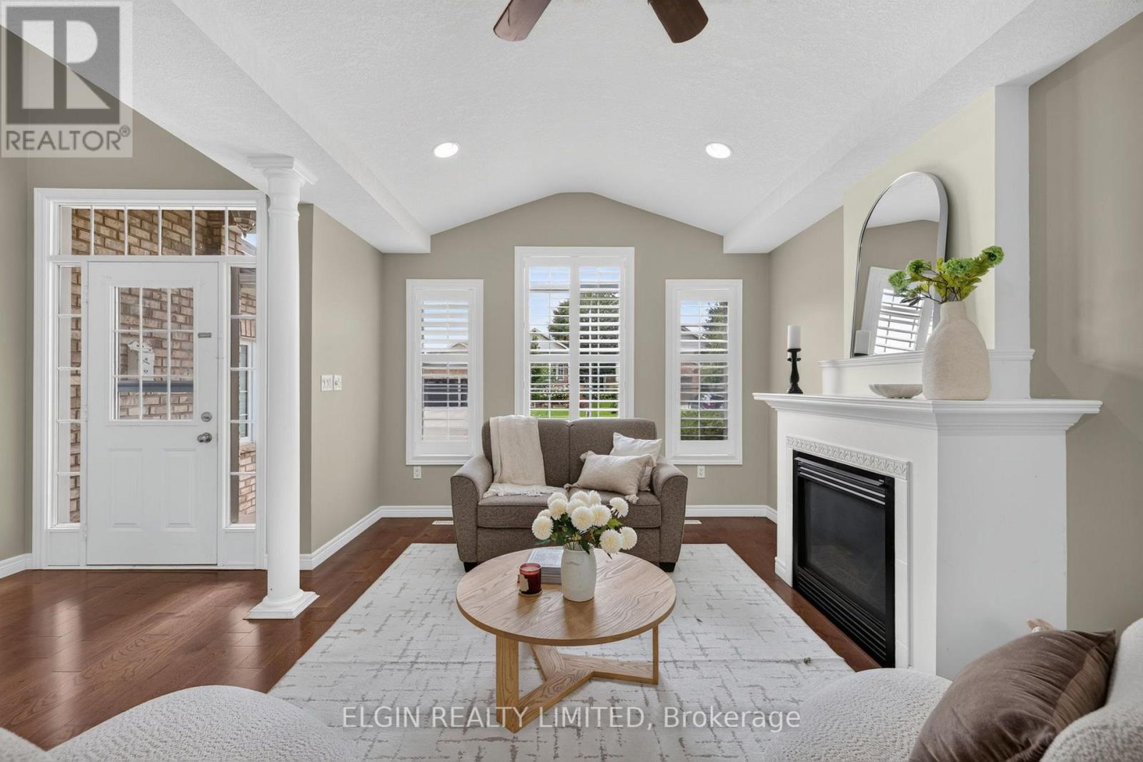 17 STEEPLECHASE COURT - Image 7