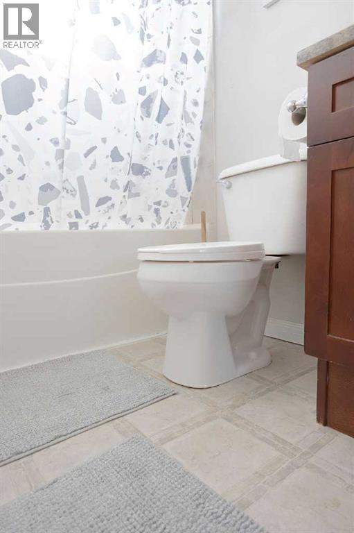 305 5 Street - Photo 13