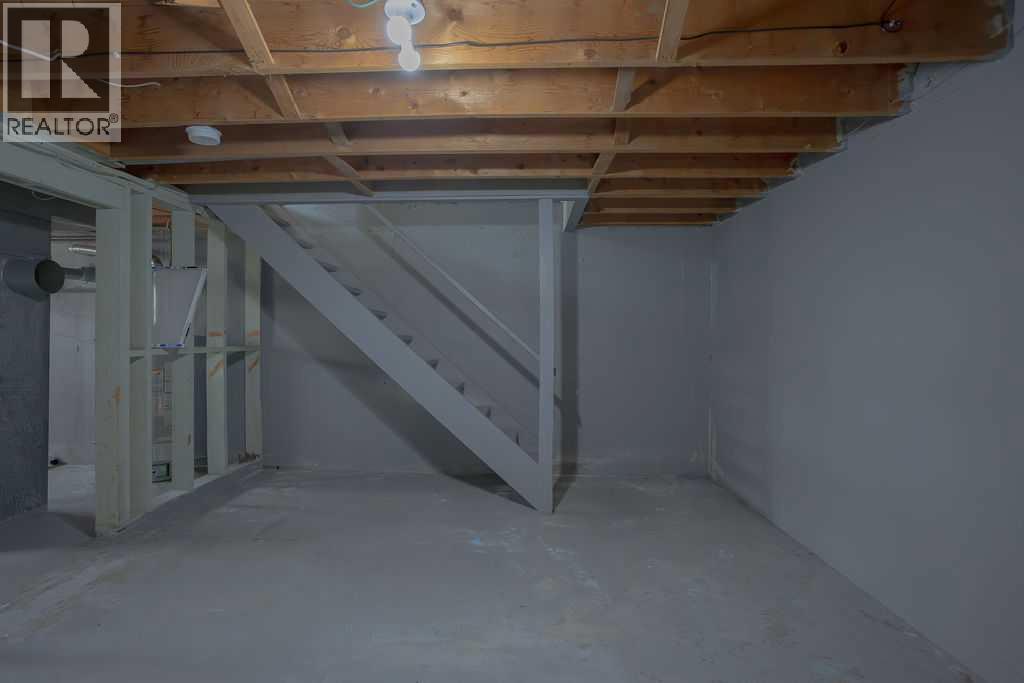 305 5 Street - Photo 26