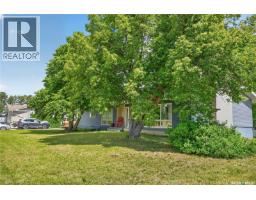 121 4th Street E, Nipawin, SK S0E1E0 Photo 37