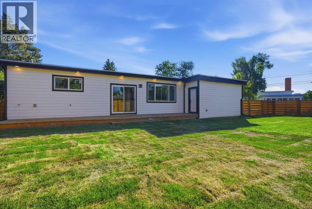 1303 87 Avenue SW - Image 33