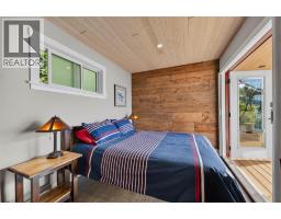 1726 31 Highway, Queens Bay, BC V0B1M1 Photo 30