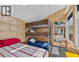1726 31 Highway, Queens Bay, BC V0B1M1 Photo 42