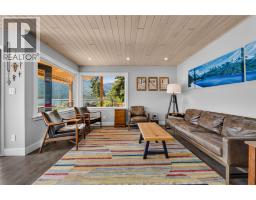 1726 31 Highway, Queens Bay, BC V0B1M1 Photo 22