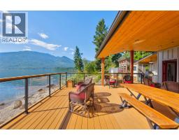 1726 31 Highway, Queens Bay, BC V0B1M1 Photo 62