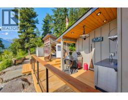 1726 31 Highway, Queens Bay, BC V0B1M1 Photo 57