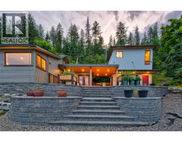 1726 31 Highway, Queens Bay, BC V0B1M1 Photo 72