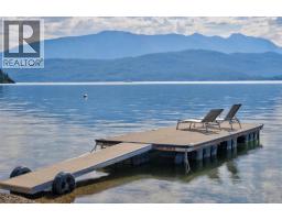 1726 31 Highway, Queens Bay, BC V0B1M1 Photo 66