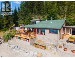 1726 31 Highway, Queens Bay, BC V0B1M1 Photo 81