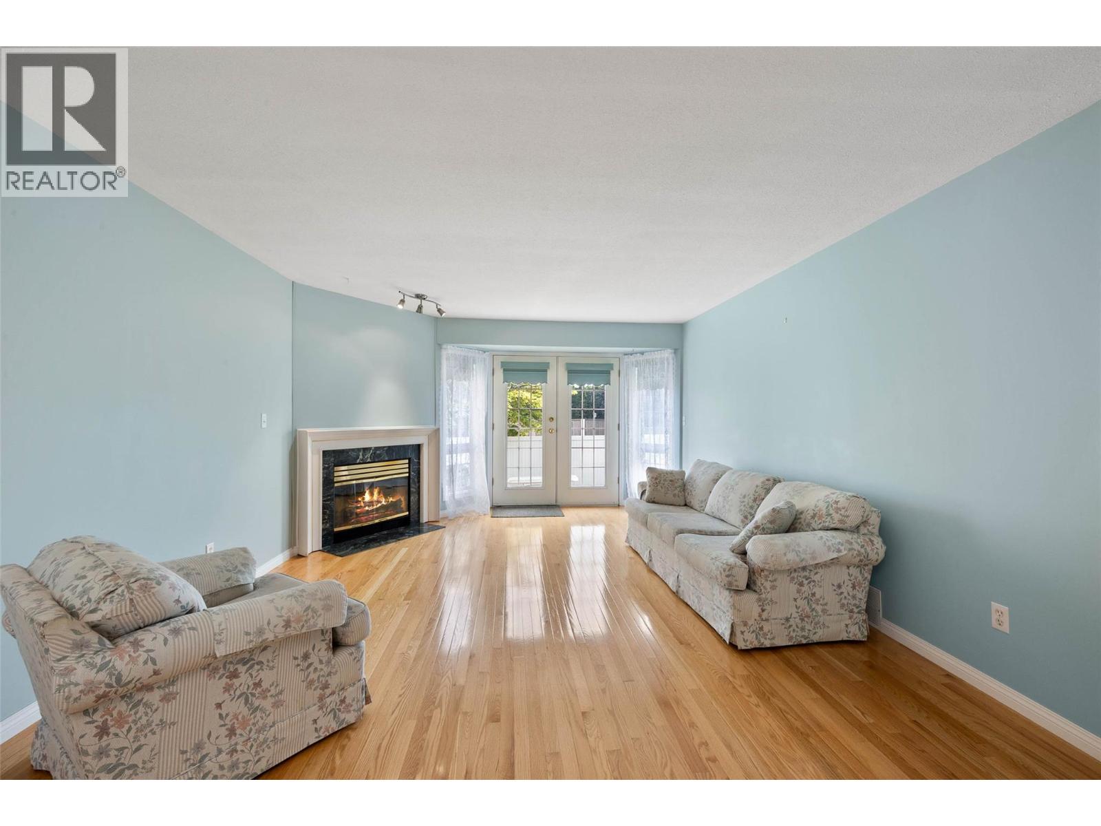 #17 1750 Pacific Way - 10