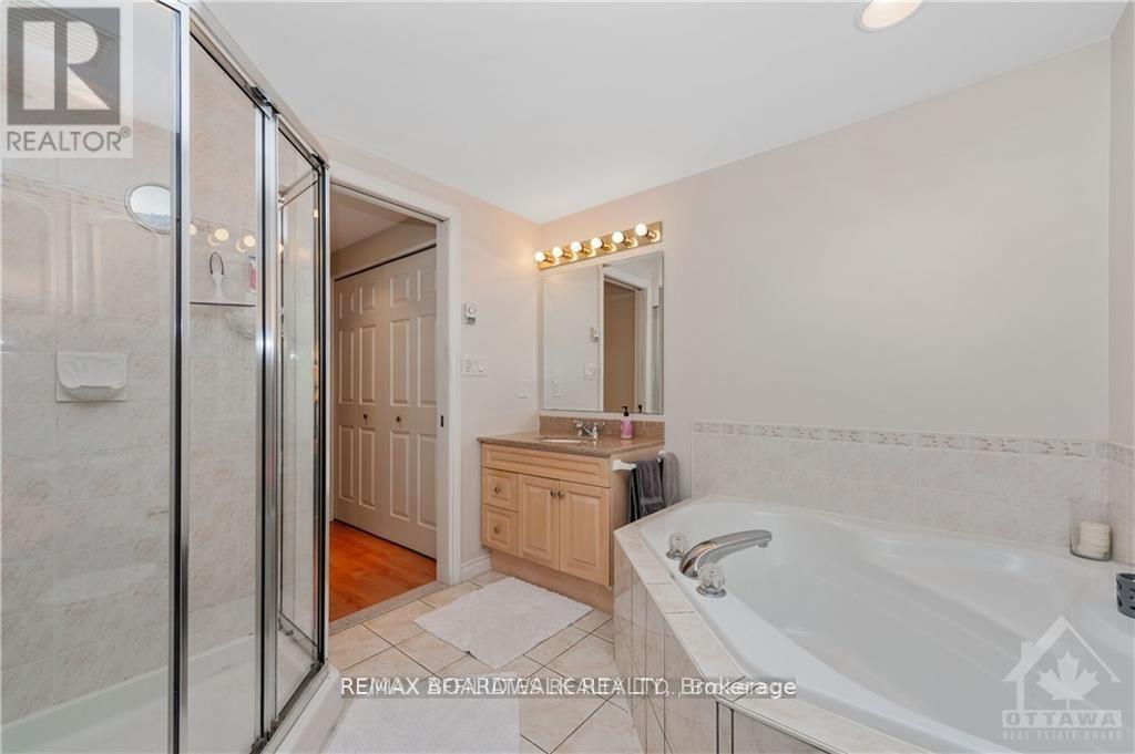 2 Bed, 2 Bath House for Rent in Ottawa – 1C – 121 ROBSON COURT, Ottawa – MLS# X13668660 - Image 19
