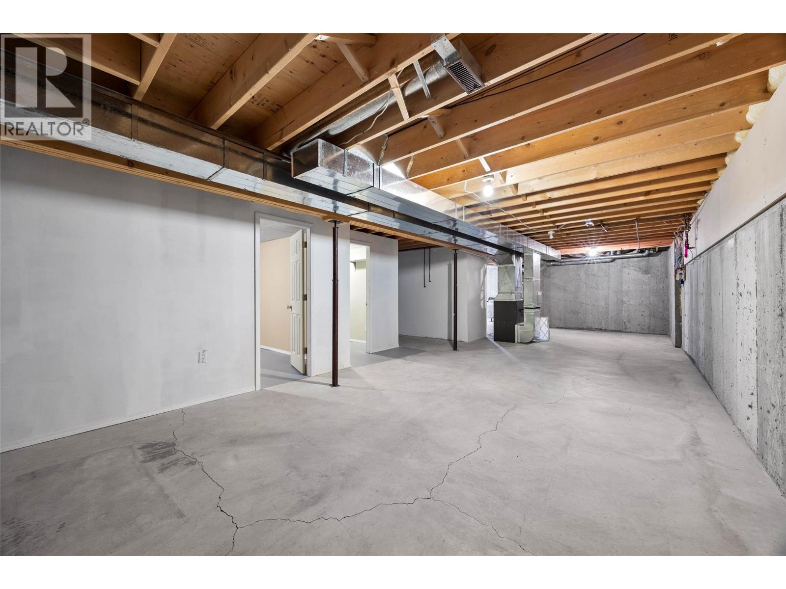 #17 1750 Pacific Way - Image 19