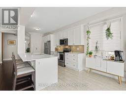 Kitchen - 656 Terrier Circle, Ottawa, ON K0A2Z0 Photo 9