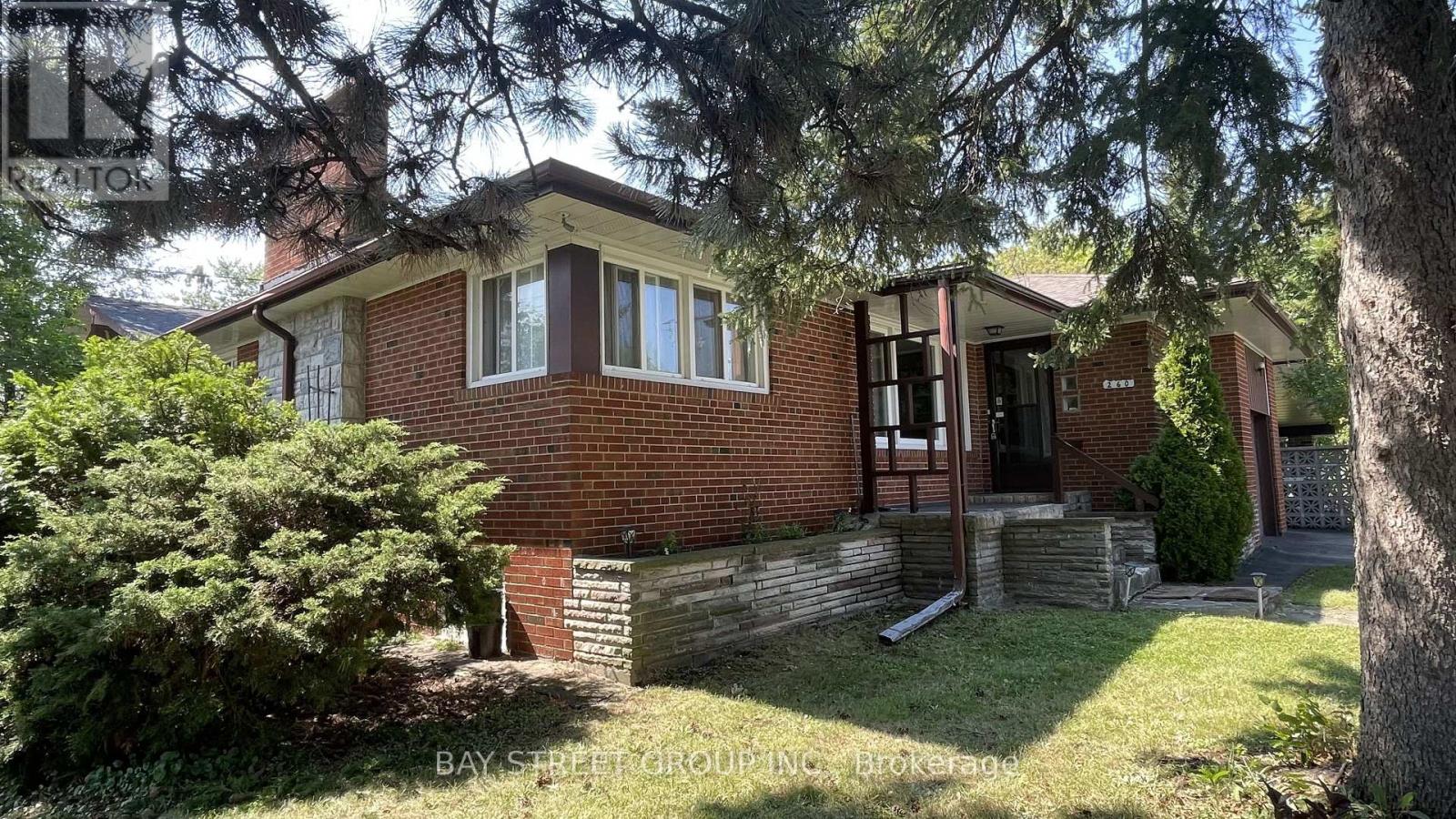 Photo of 260 Moore Park Avenue