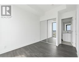 1010 - 25 Frederick Todd Way, Toronto, ON M4G0C6 Photo 15