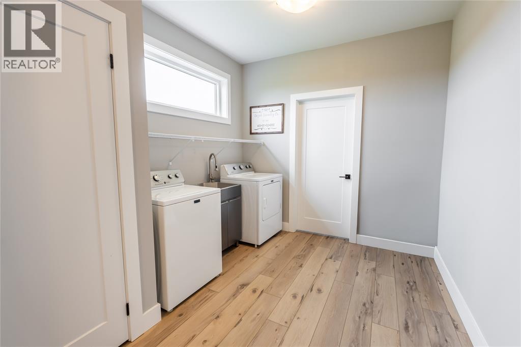 8049 NORTHVILLE ROAD - Image 28