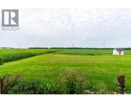 8049 Northville Road, Lambton Shores, ON N0M2N0 Photo 37