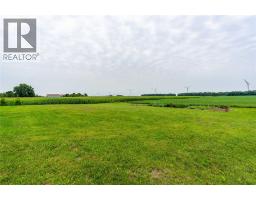 8049 Northville Road, Lambton Shores, ON N0M2N0 Photo 40