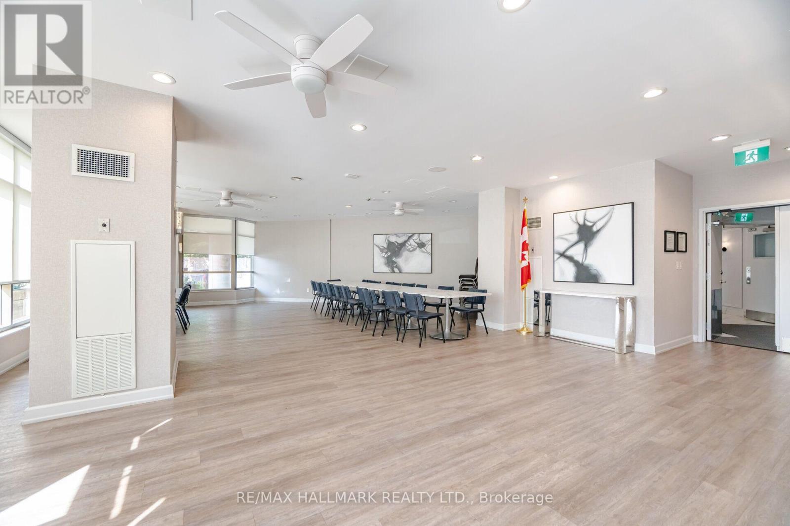 #1005 712 ROSSLAND ROAD E - 31