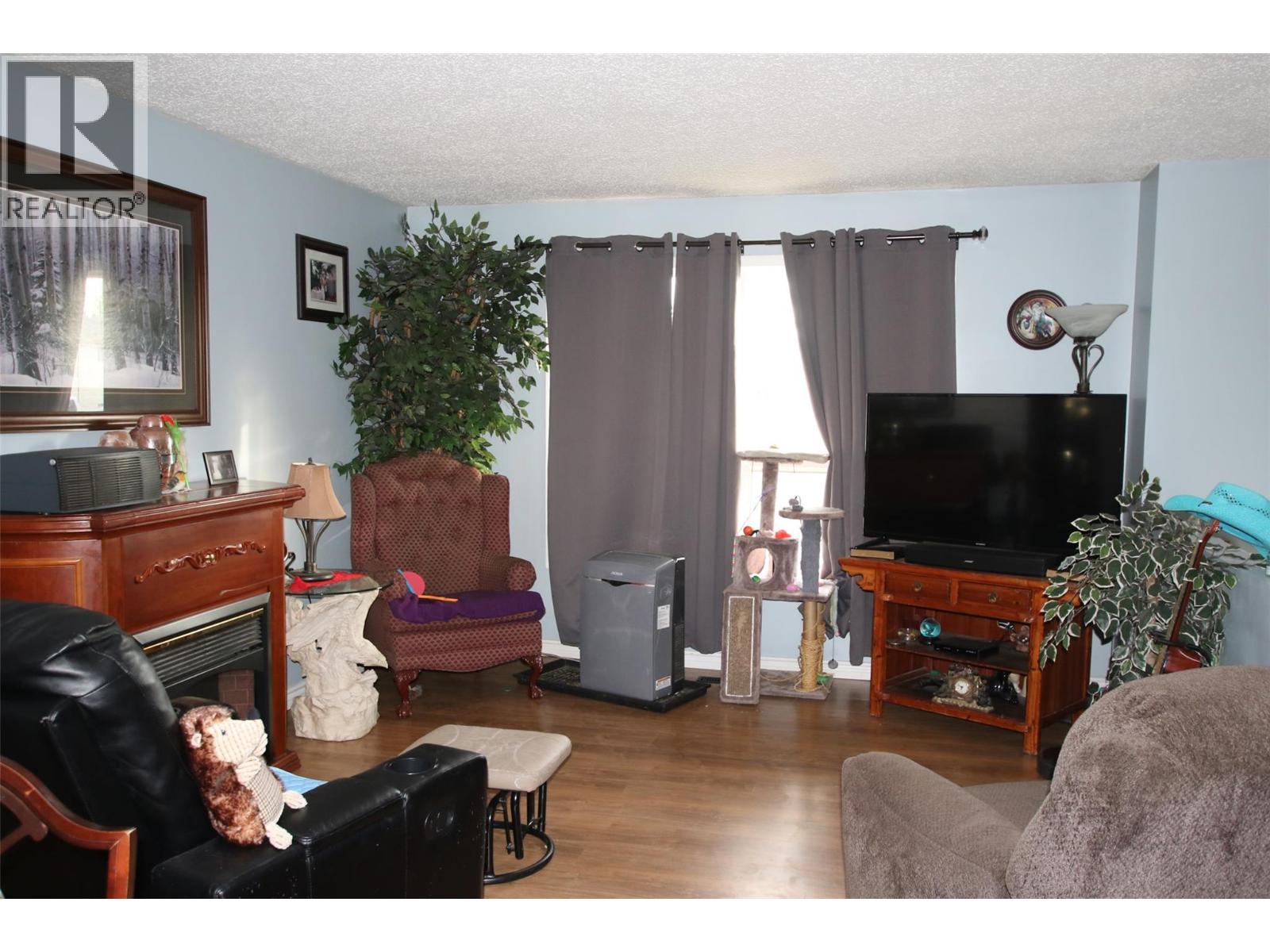119 Spruce Avenue - Image 5