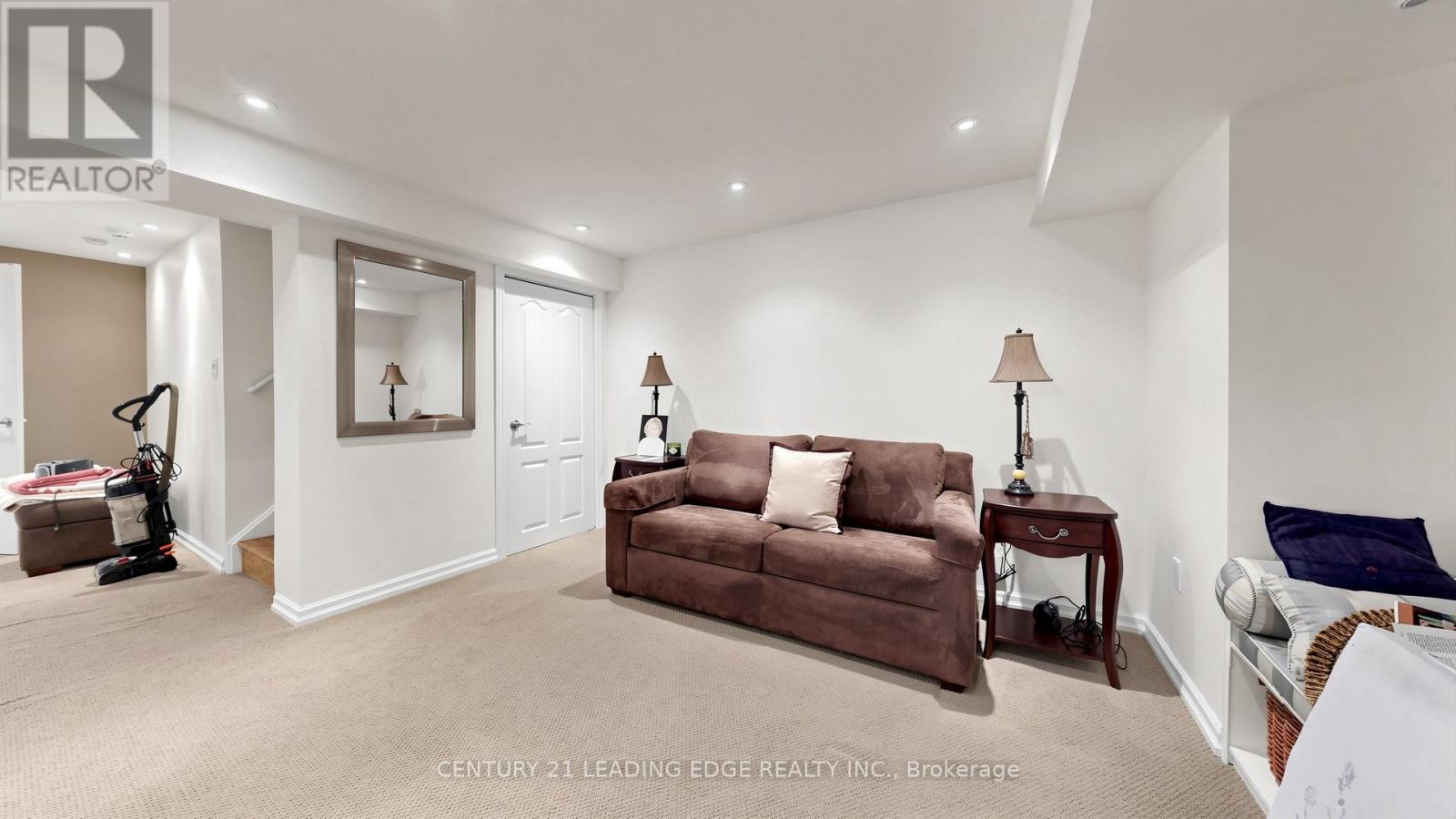 107 LAKESIDE VISTA WAY - Image 34