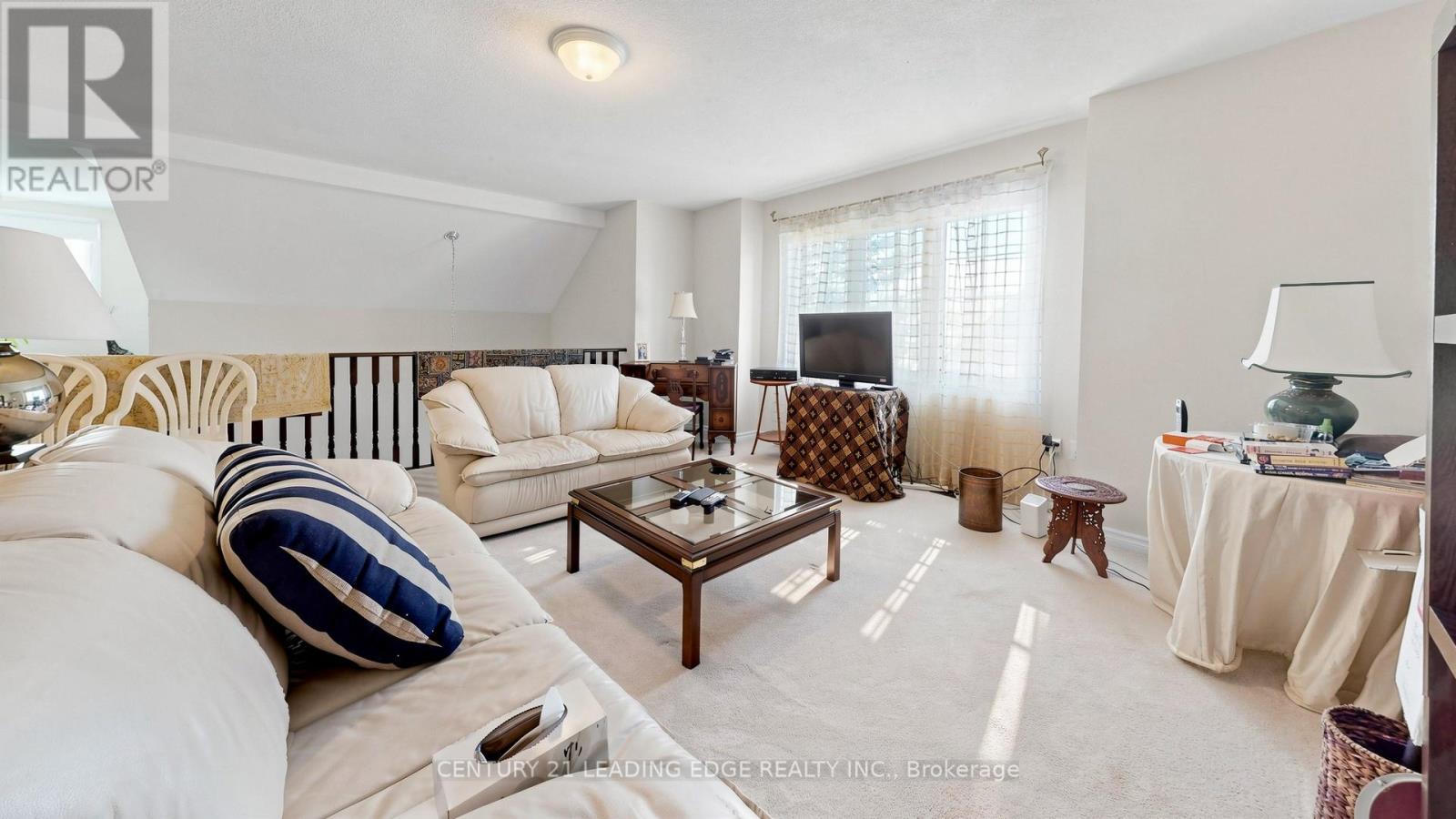 107 LAKESIDE VISTA WAY - Image 26