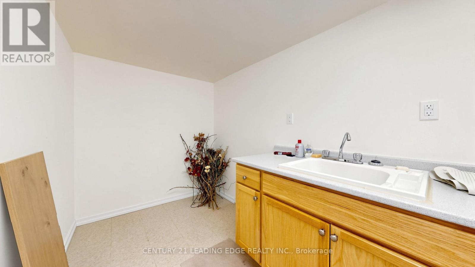 107 LAKESIDE VISTA WAY - Image 37