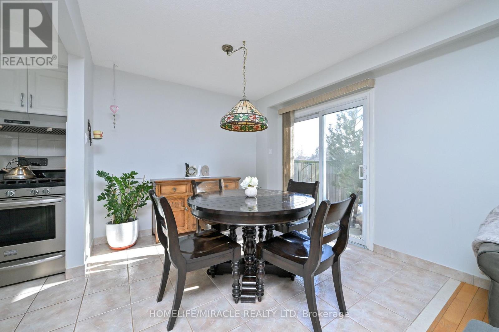 #27 121 FALCONER DRIVE - 7