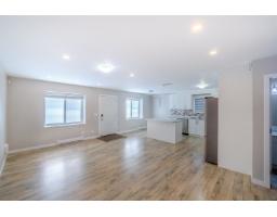 32565 George Ferguson Way, Abbotsford, BC V2T4C8 Photo 11