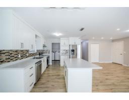 32565 George Ferguson Way, Abbotsford, BC V2T4C8 Photo 13