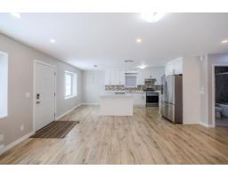 32565 George Ferguson Way, Abbotsford, BC V2T4C8 Photo 14
