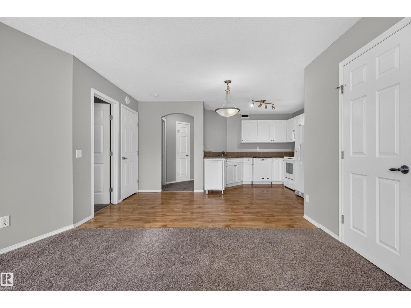 #29 150 EDWARDS DR SW - 3